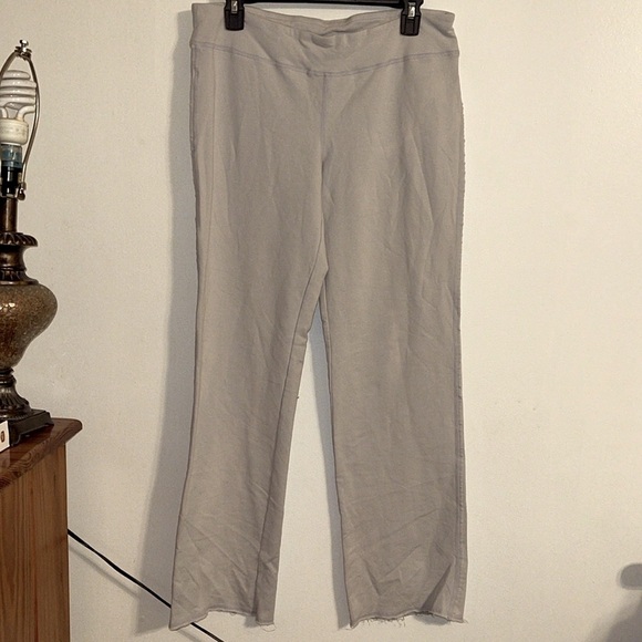 🌹Boston Proper Floral Embellished Gray Jacket and Pants Set - Picture 5 of 9